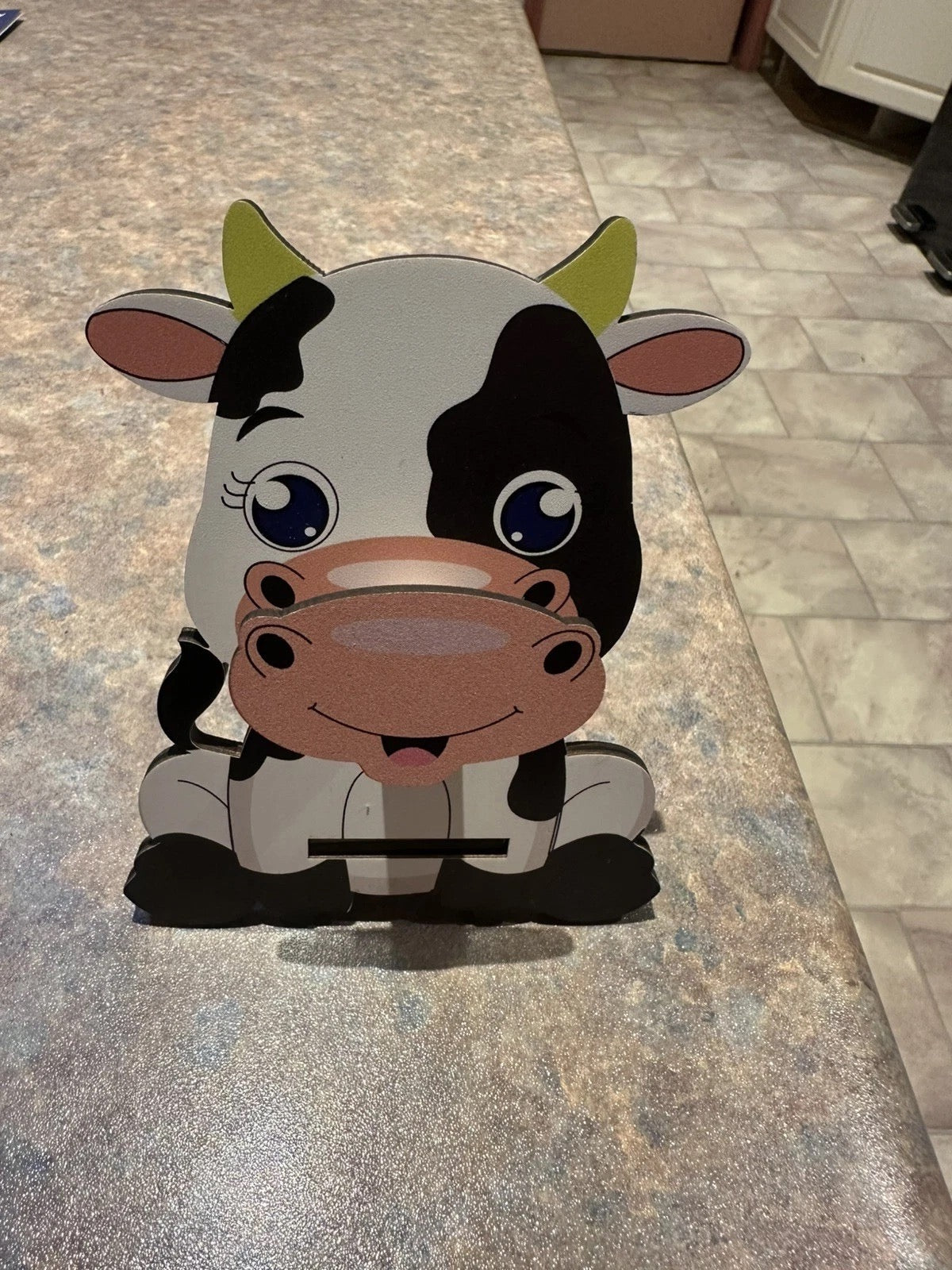 1pc Wooden Eyeglass Holder Shaped Like a Milk Cow, a Charming Display Stand