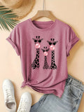 Plus Size Women's Animal Print Short Sleeve Bubble Blowing Giraffe